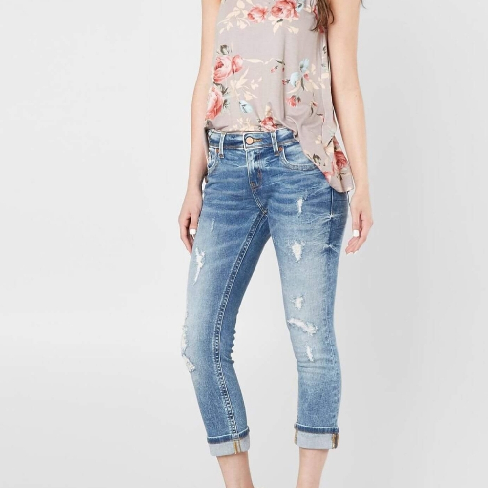 Buckle Black Cropped Jeans
